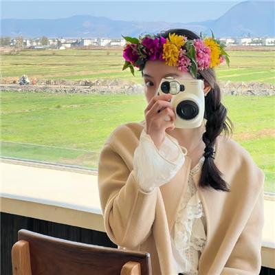 某天后之女学历造假，短时间内内幕曝光，网友群嘲